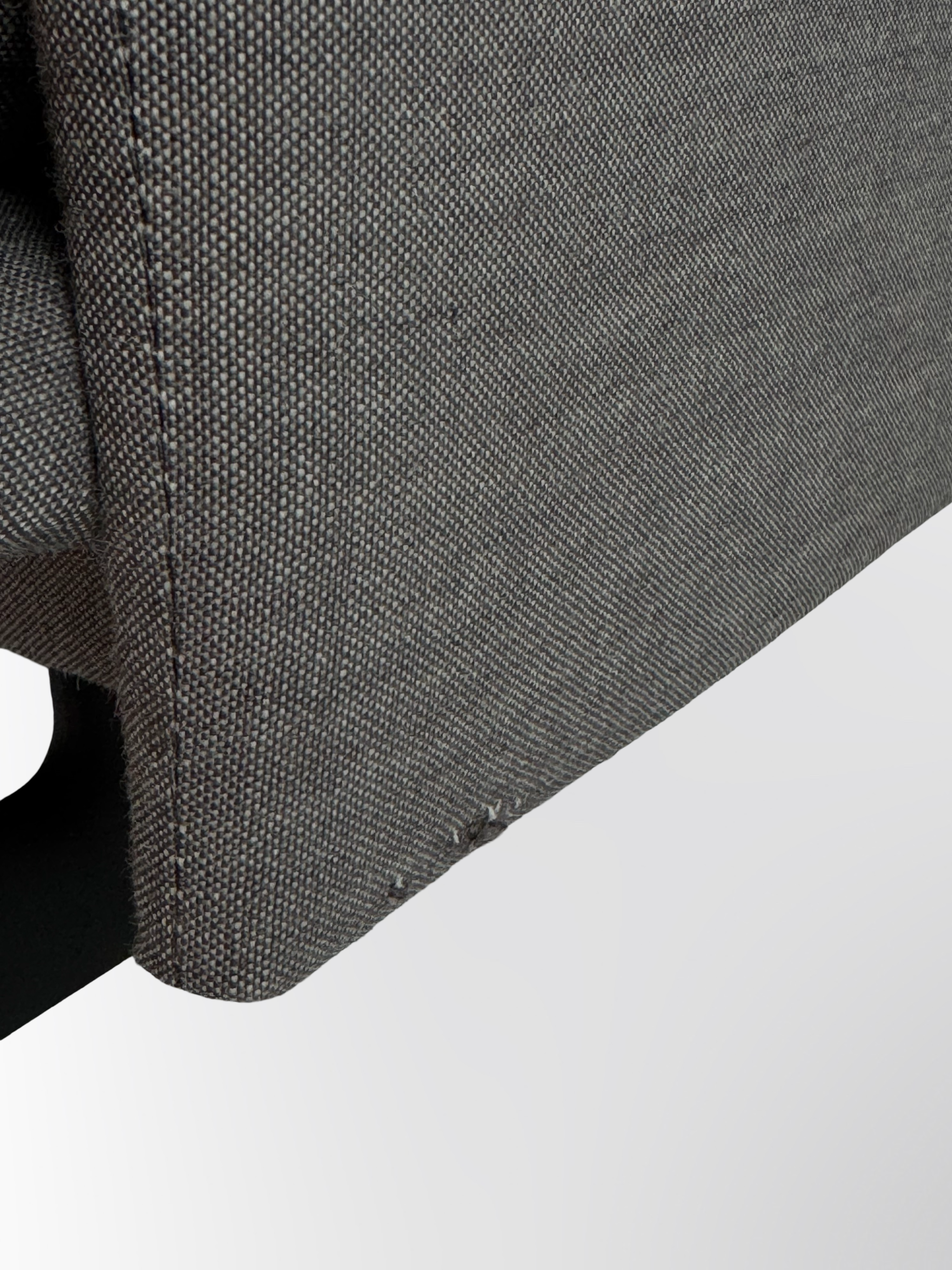 Muuto Outline Highback Sofa – Grå