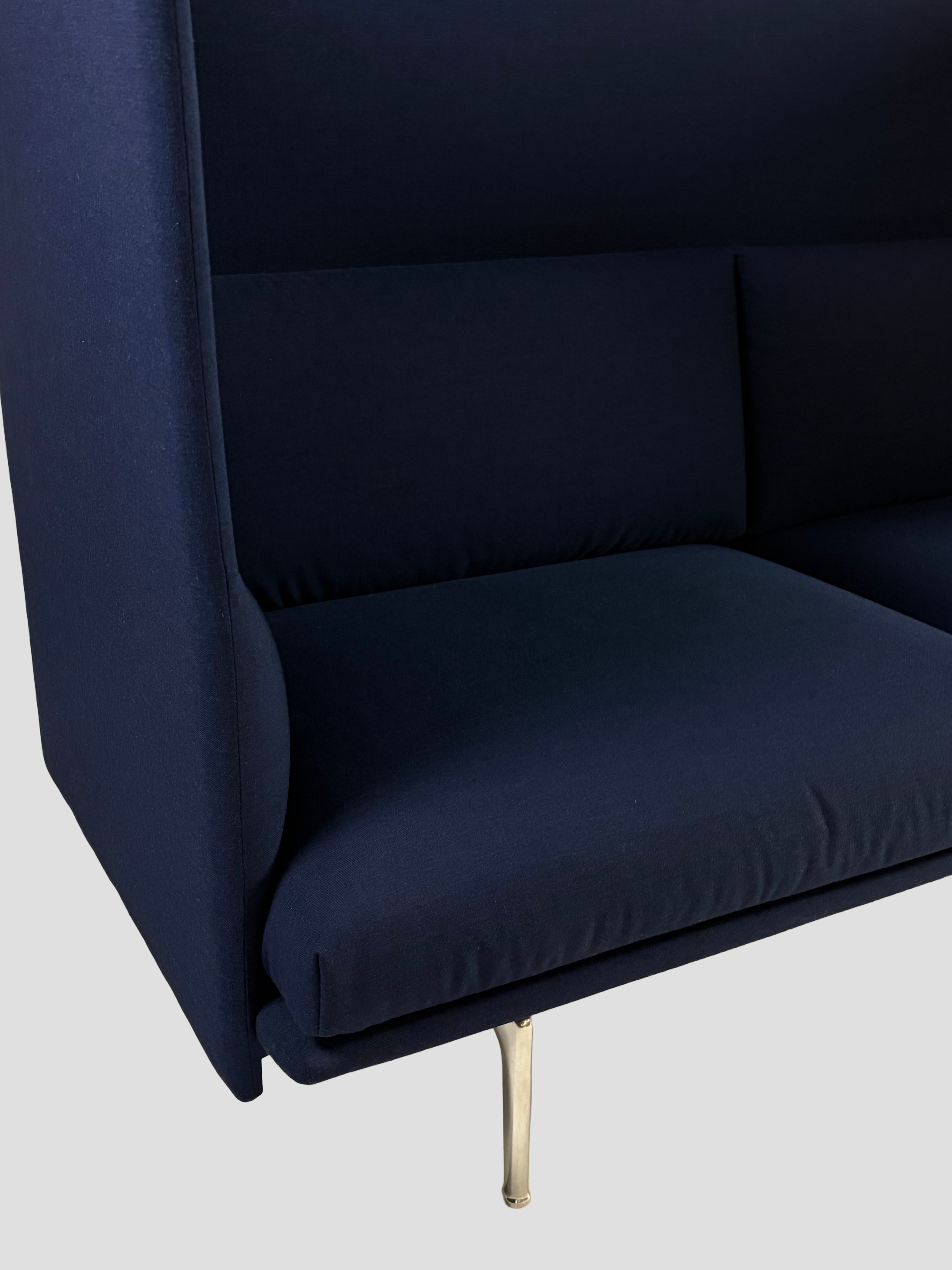Muuto Outline Highback 2-Seater Sofa – Mørkeblå