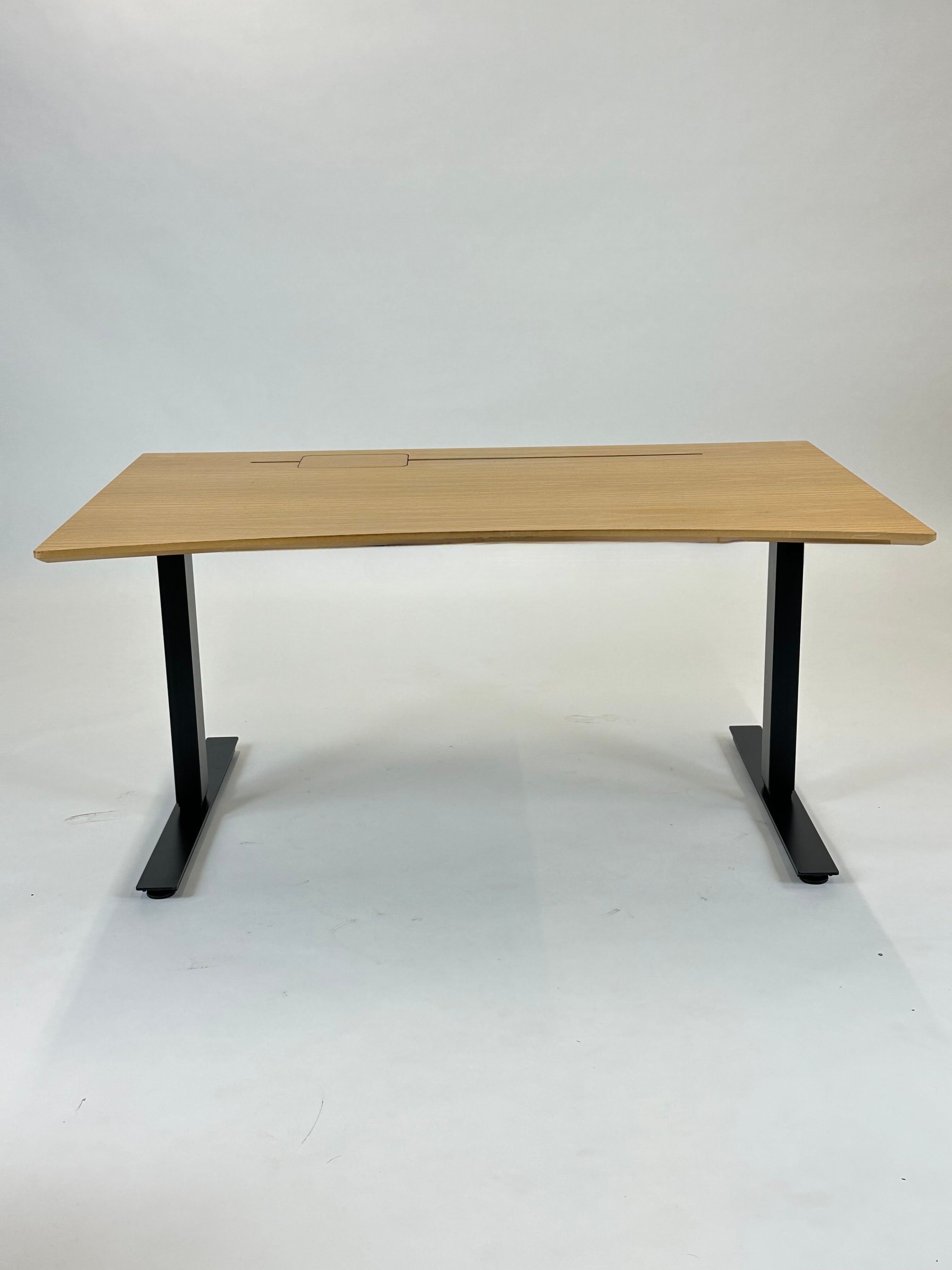 Hæve/sænkebord – Natur/Sort Stel 160x90cm