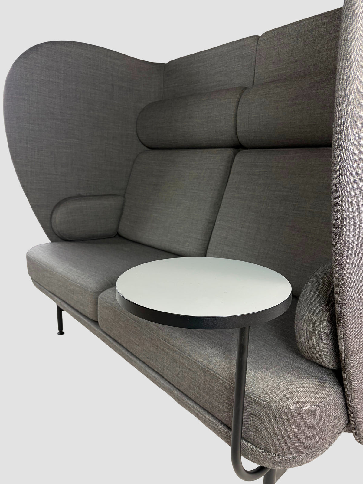 Fritz Hansen Plenum Sofa m. Bord – Grå/Sort Stel