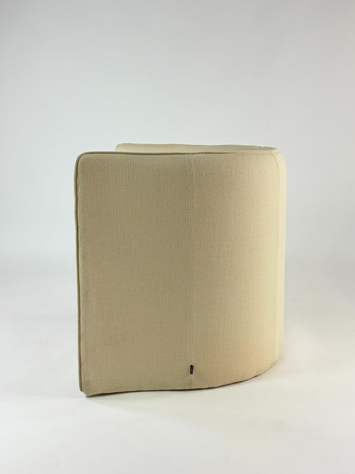 +Halle Proto Chair Out - Cremehvid