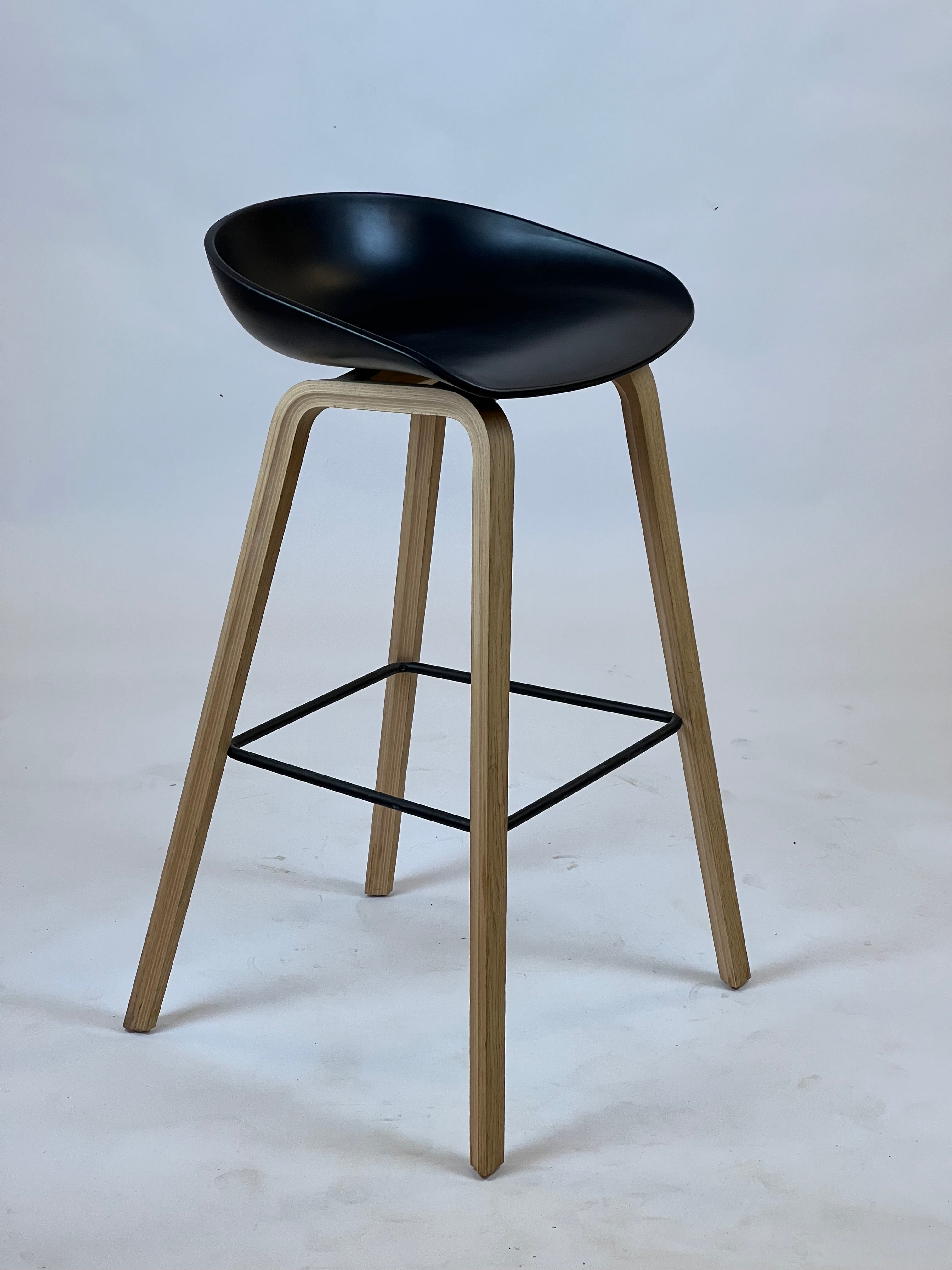 HAY - About a Stool AAS 32