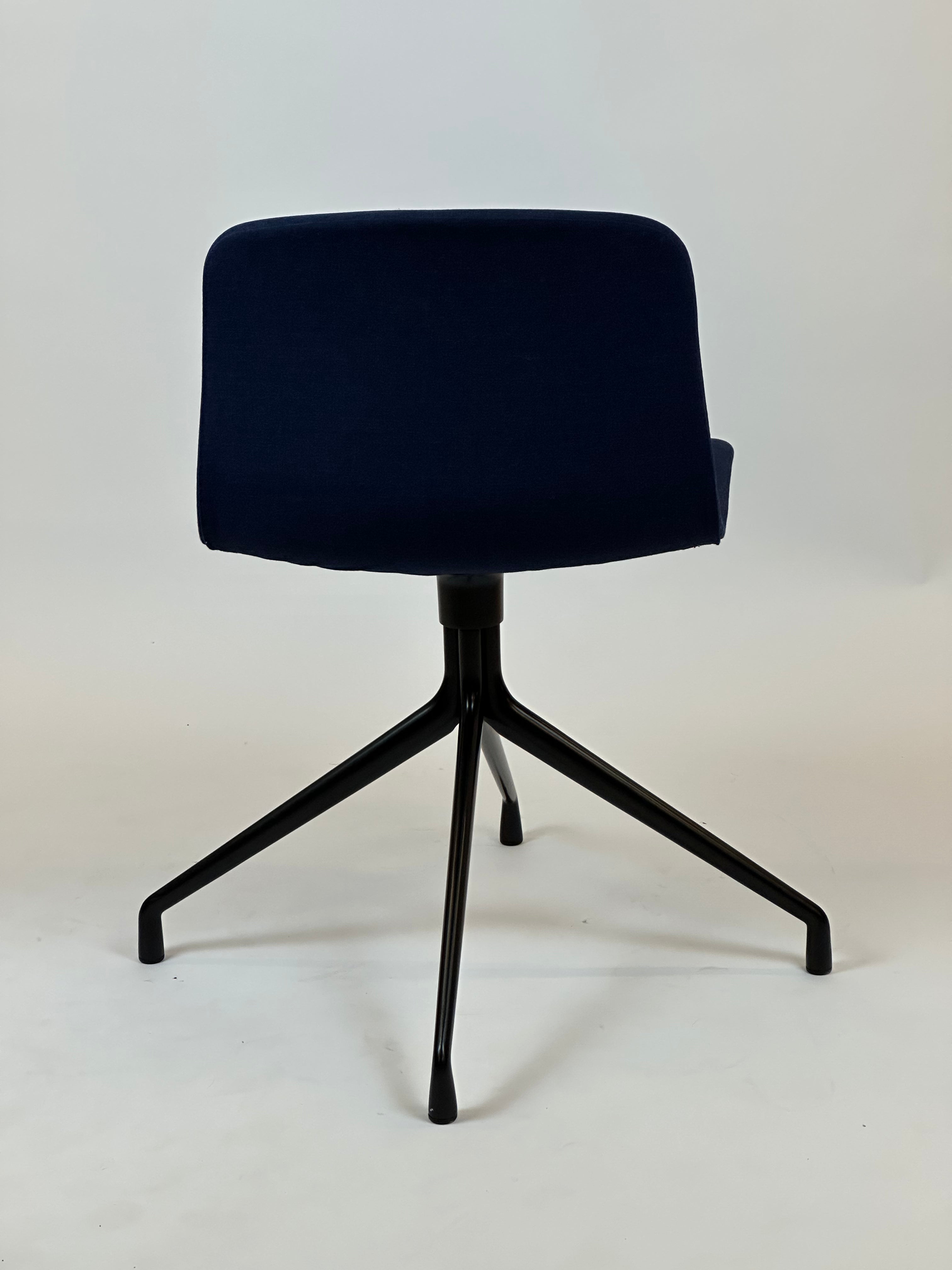 HAY About a Chair - AAC11 - Navy